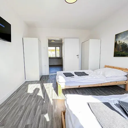 Apartment 14b-m7a